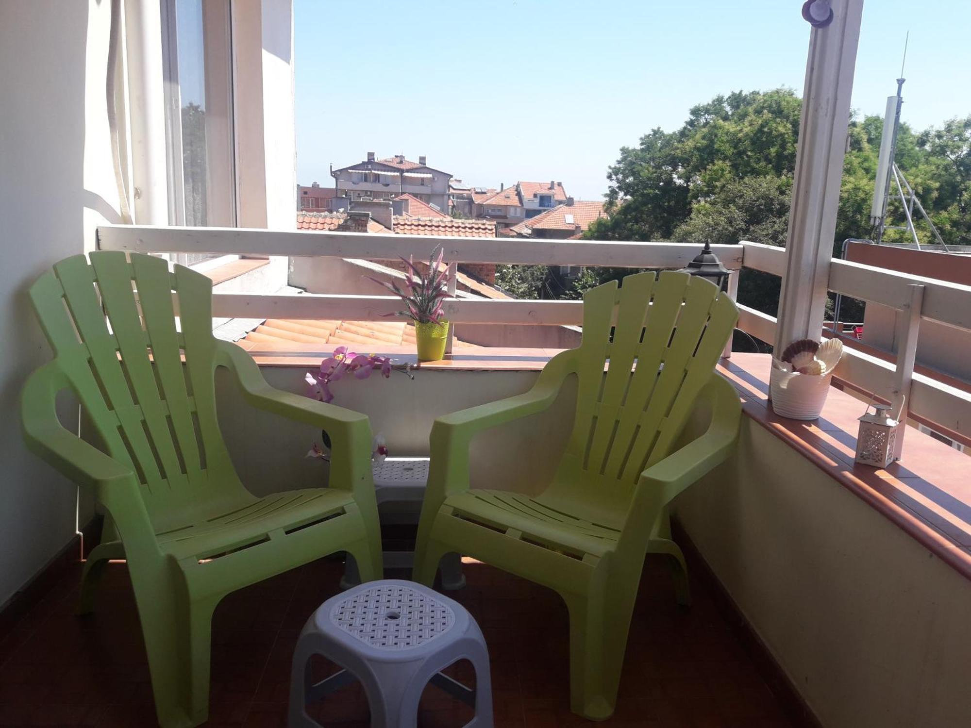 Morska Zvezda Guest House Pomorie Habitación foto